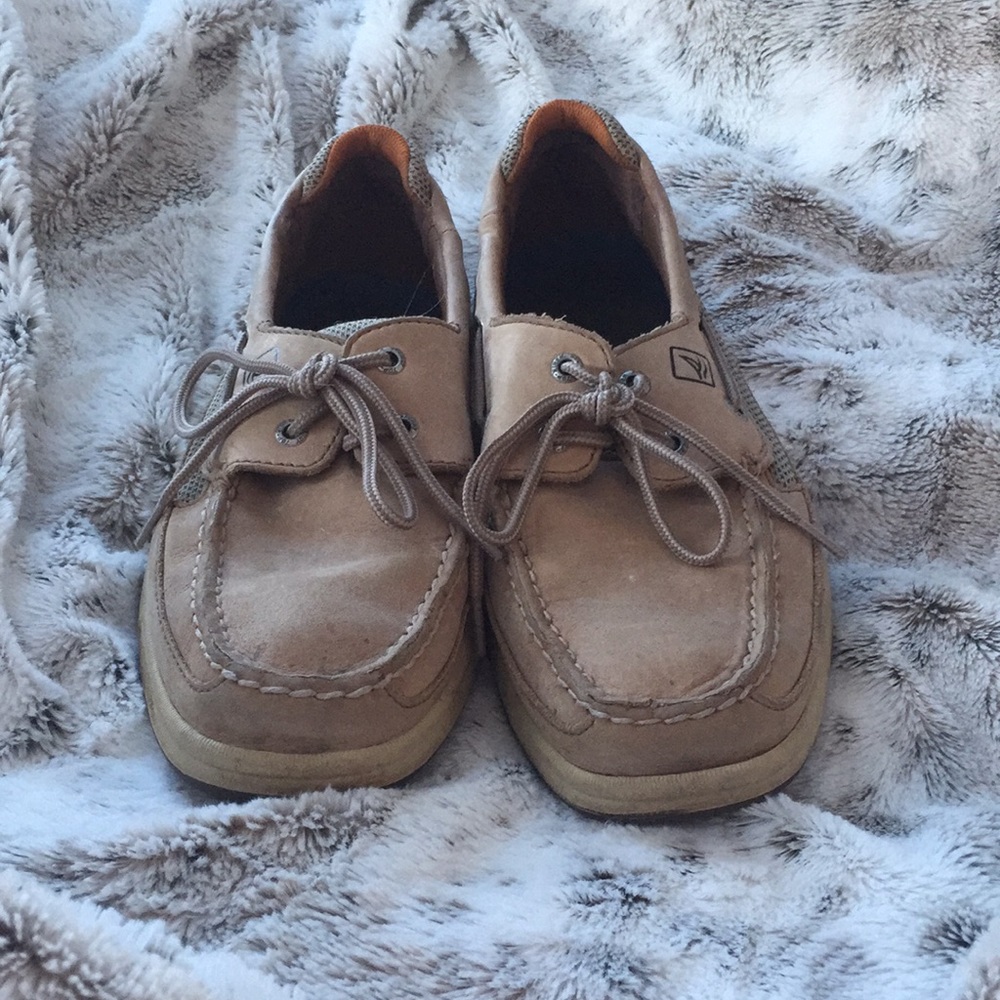 Tan Sperry Top Siders